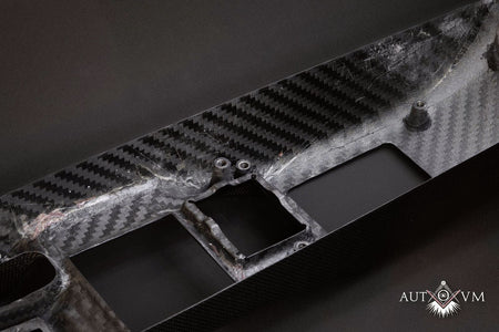 Carbon-Mittelkonsole für Ferrari 360 Modena & Spider – weitere Ansicht 5
