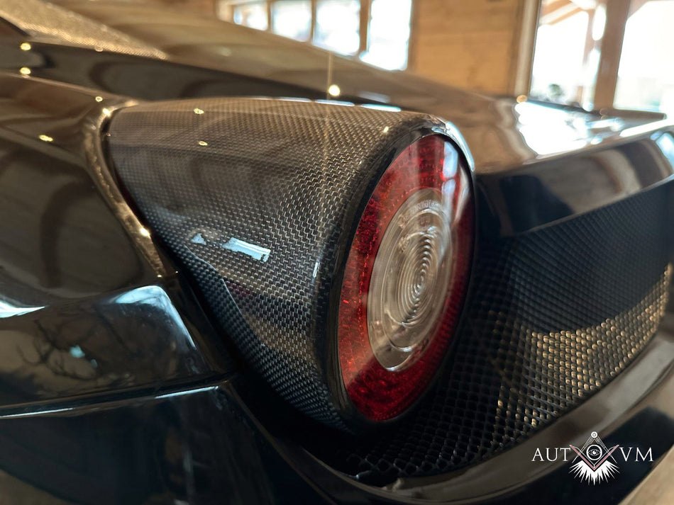 Carbon-Rücklichtabdeckungen für Ferrari 458 – Set – weitere Ansicht 2