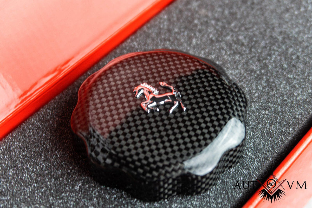 Carbon-Abdeckung für Ferrari Öldeckel – mehrere Modelle – weitere Ansicht 3